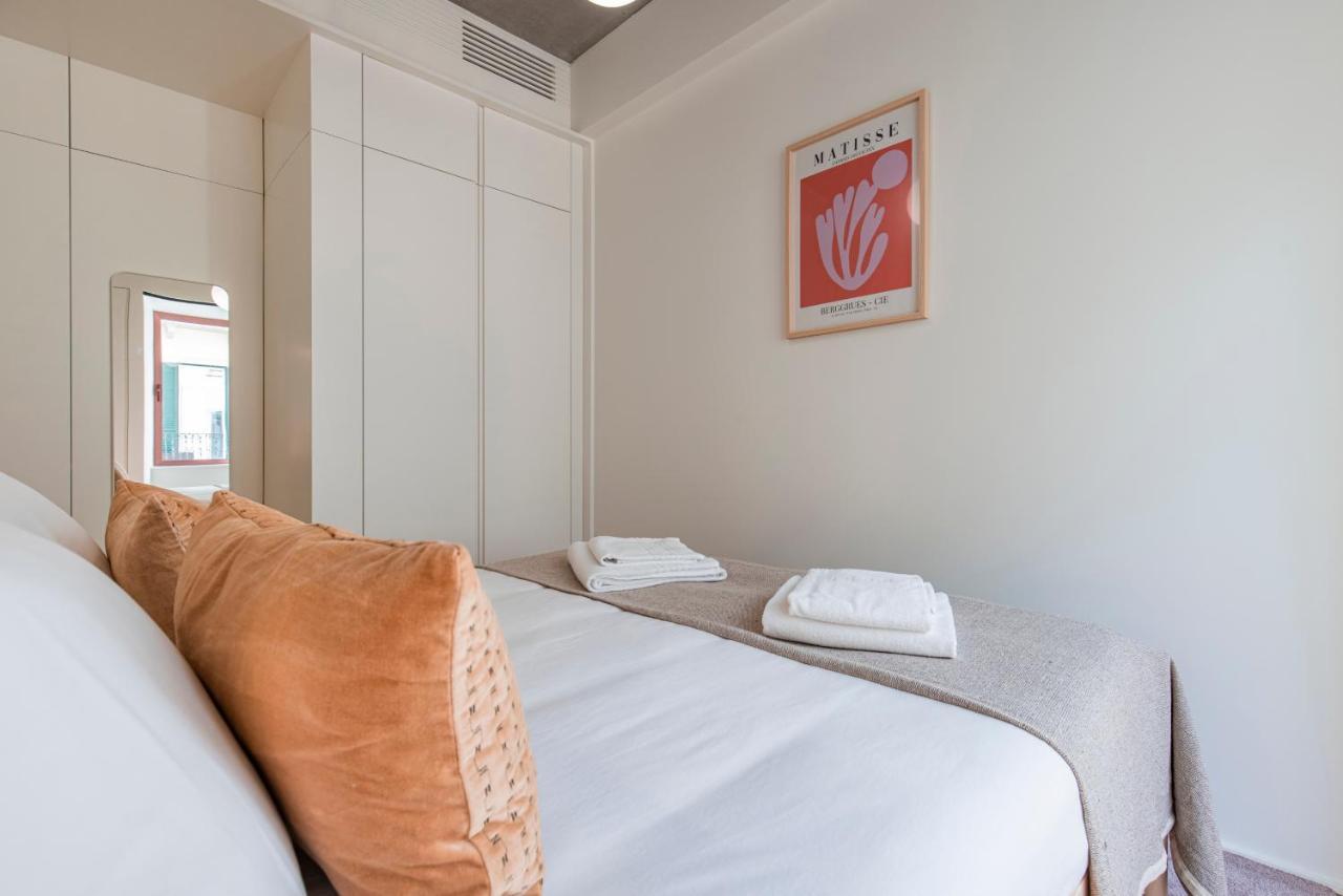 Deluxe 2Bdr Apartment W/ Patio By Lovelystay Lisboa Екстериор снимка