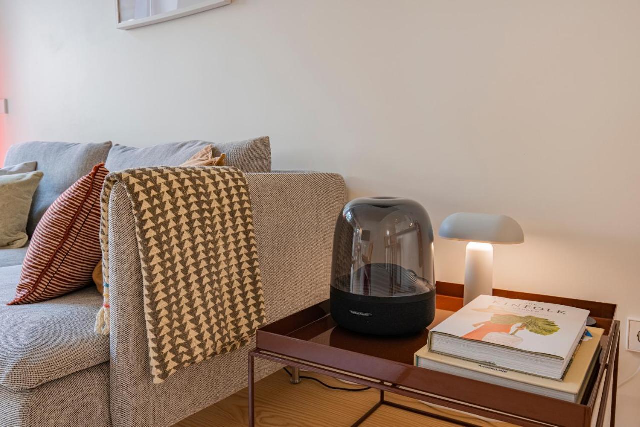 Deluxe 2Bdr Apartment W/ Patio By Lovelystay Lisboa Екстериор снимка