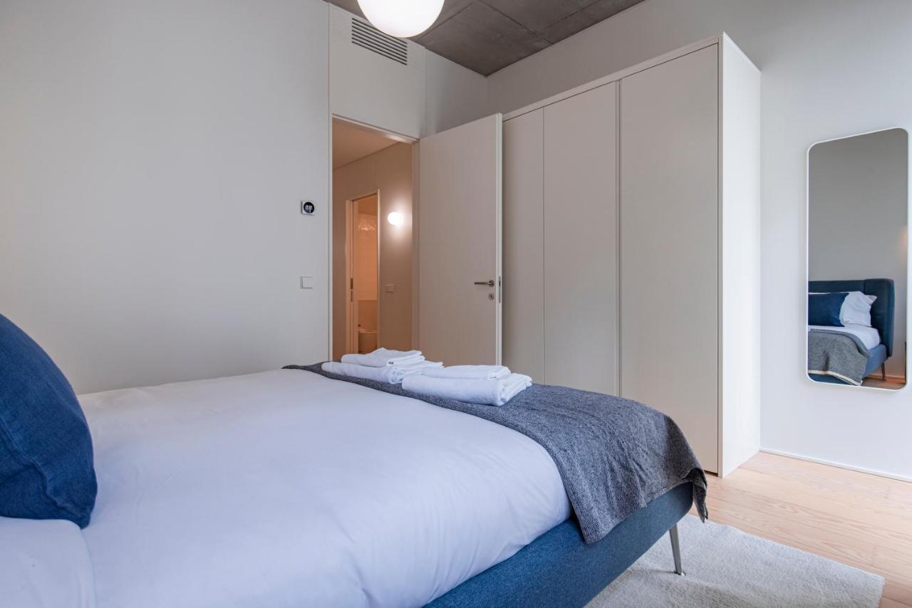 Deluxe 2Bdr Apartment W/ Patio By Lovelystay Lisboa Екстериор снимка