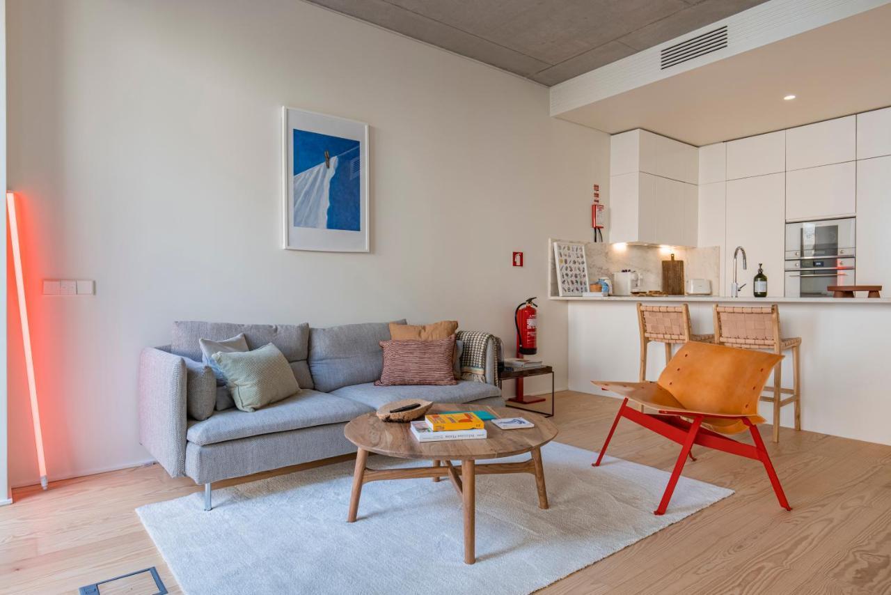 Deluxe 2Bdr Apartment W/ Patio By Lovelystay Lisboa Екстериор снимка