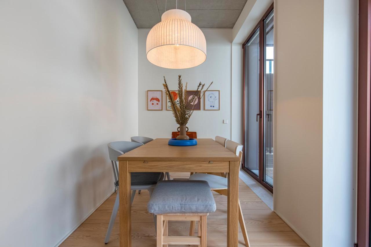 Deluxe 2Bdr Apartment W/ Patio By Lovelystay Lisboa Екстериор снимка